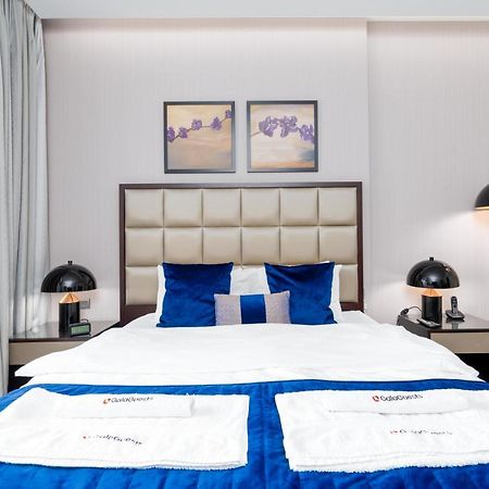 Stunning Studio Near Burj Khalifa ดูไบ ภายนอก รูปภาพ