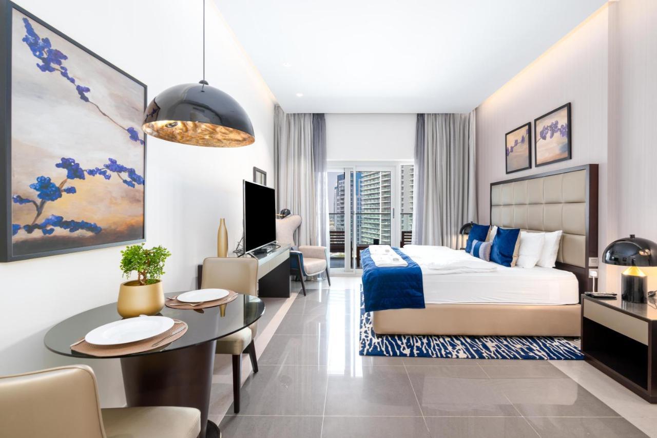 Stunning Studio Near Burj Khalifa ดูไบ ภายนอก รูปภาพ